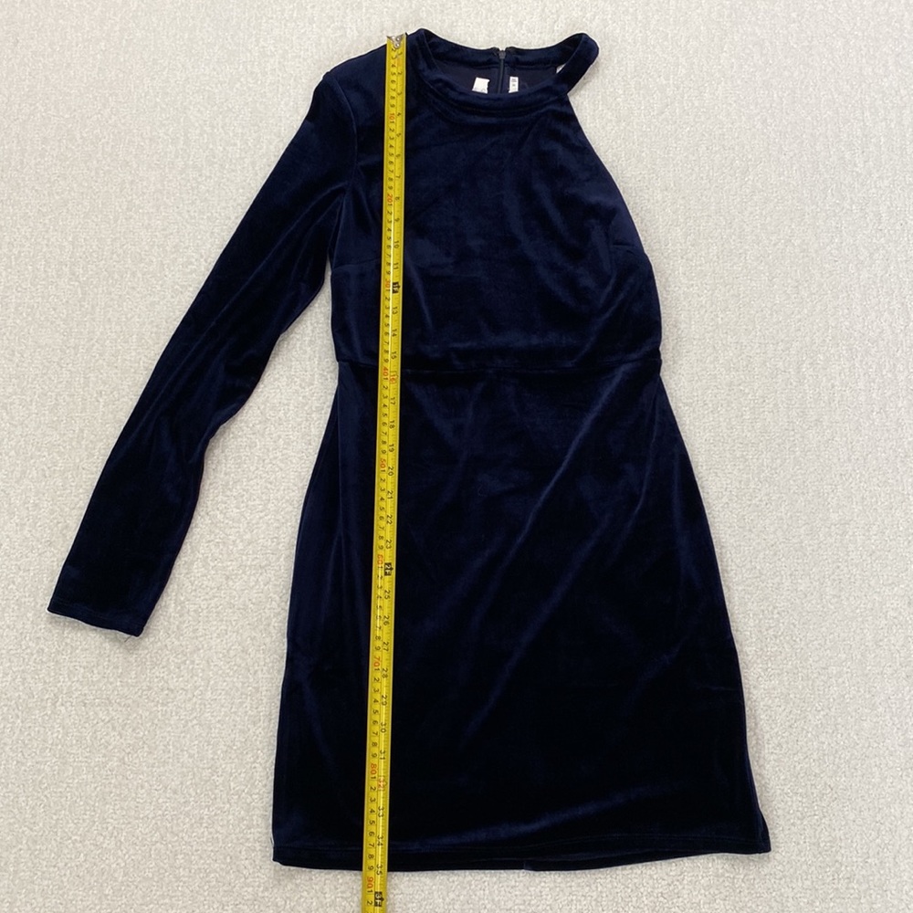 NWOT ASTR The Label One-Shoulder Velvet Body-Con Mini Dress Navy Blue Size M 💙 - Picture 9 of 12